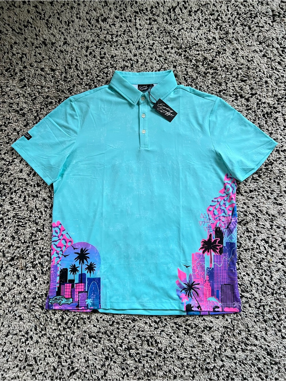 Sunday Swagger Golf Polo Shirt Light Blue Pink Cityscape Print Men’s Size XL